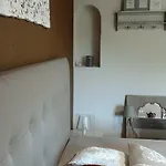 Les Reveries Bed & Breakfast 3*