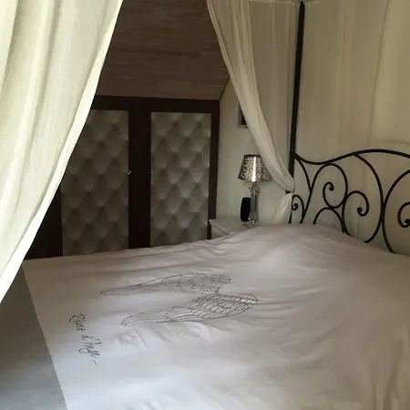 Les Rêveries Couette-café Chazé-sur-Argos